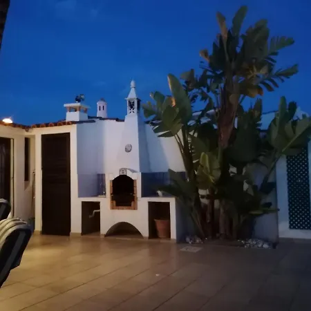 2, Great Spot Oura Beach,