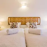 2, Great Spot Oura Beach, Villa Albufeira