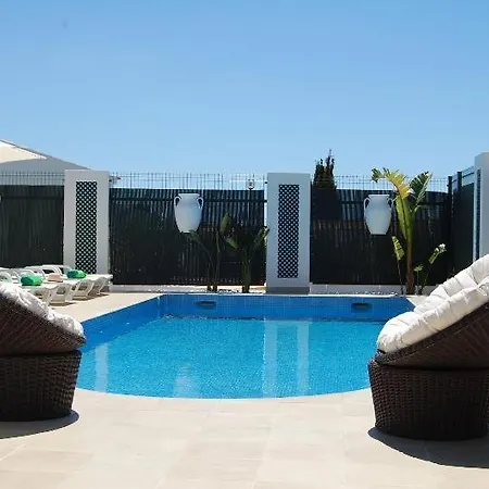 2, Great Spot Oura Beach, Вилла *