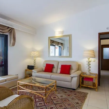 2, Cozy On Oura Beach, * Albufeira